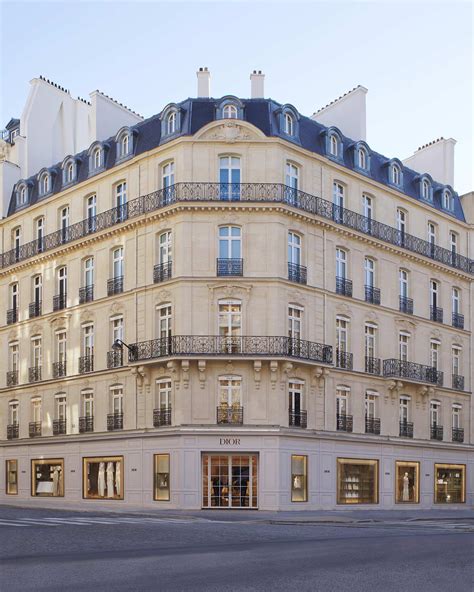 dior 30 avenue montaigne paris|dior 30 montaigne wardrobe.